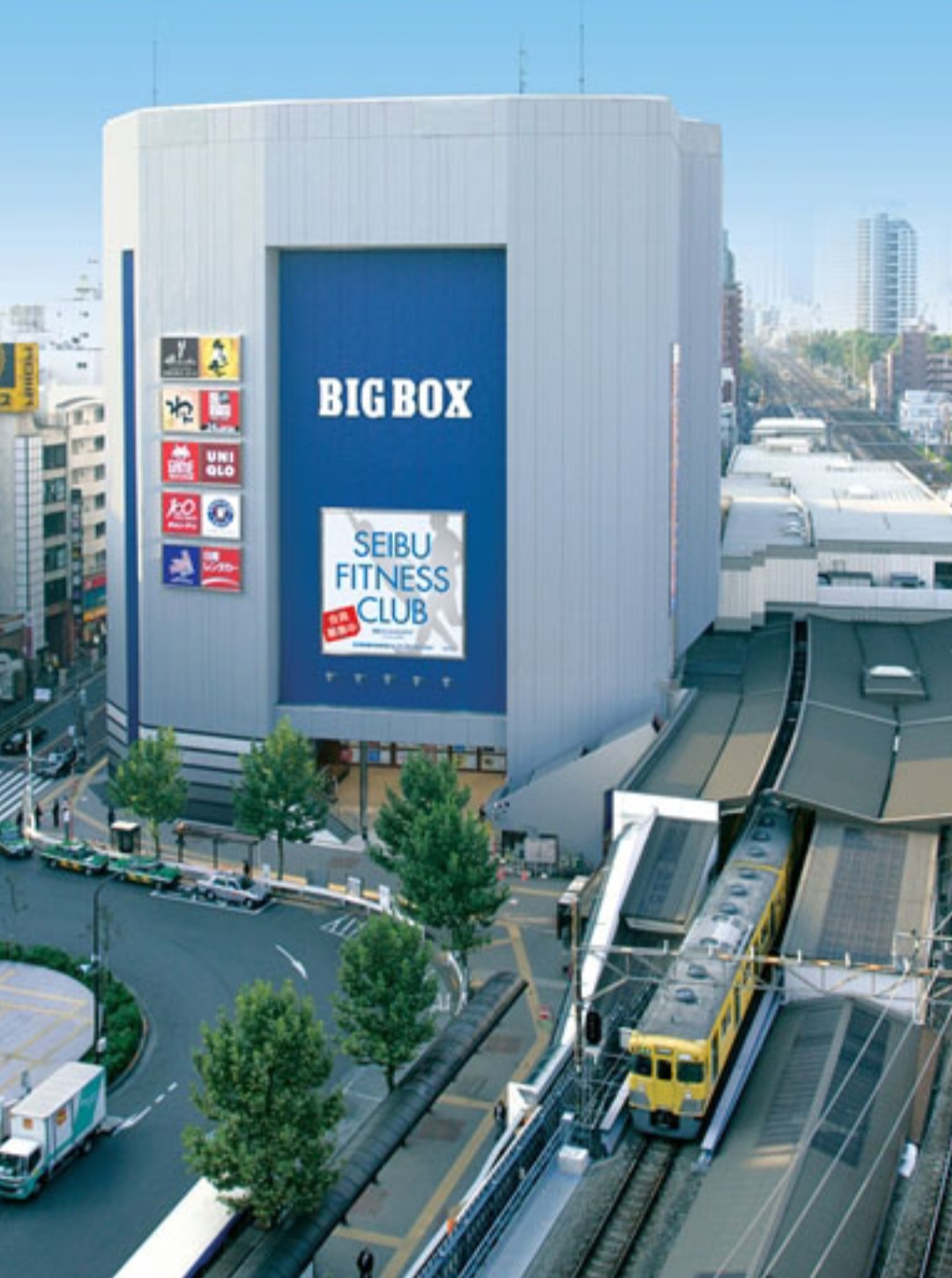 エスコルテーゼ催事会場のBIGBOX高田馬場外観